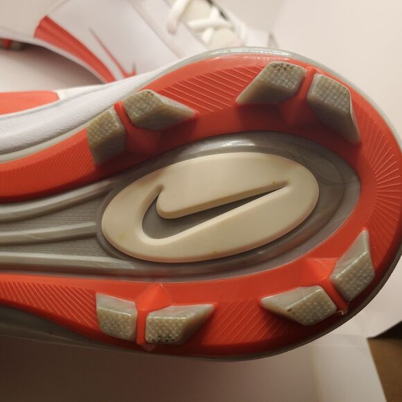 New Nike Blade Shark Orange/White Football Cleats Men’s Size 15 315789-161 main image 12